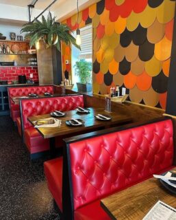 Looking for New Year’s Eve lunch or dinner plans? Come to KōNA!

Holiday Hours:

✨ New Year’s Eve — Dec. 31st: 11 AM - Close
✨ New Year’s Day — Jan. 1st: 11 AM - Close

(Closing hours vary by location. Check our website for details.)

——

#konasushi #sushi #sushirestaurant #windsoron